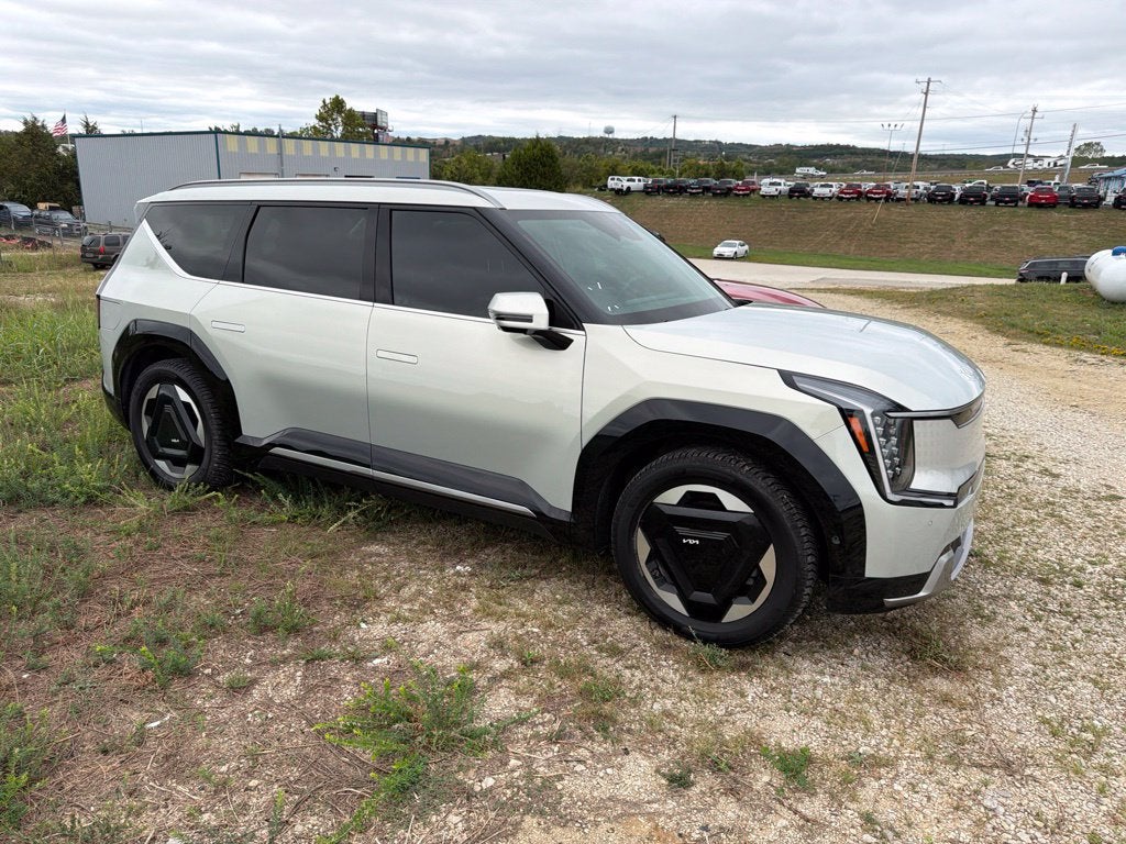 2024 Kia EV9 Land