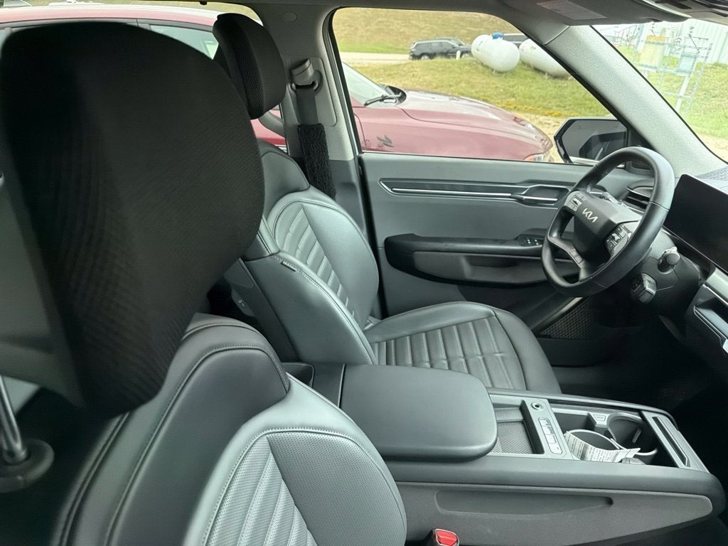 2024 Kia EV9 Land