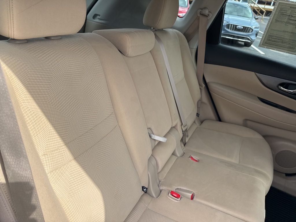 2015 Nissan Rogue SV