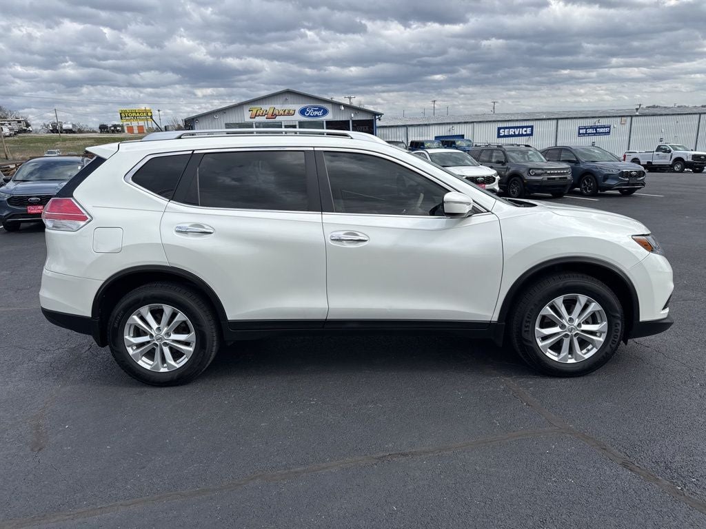 2015 Nissan Rogue SV