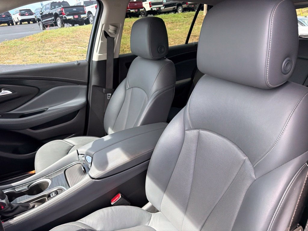 2020 Buick Envision FWD Essence