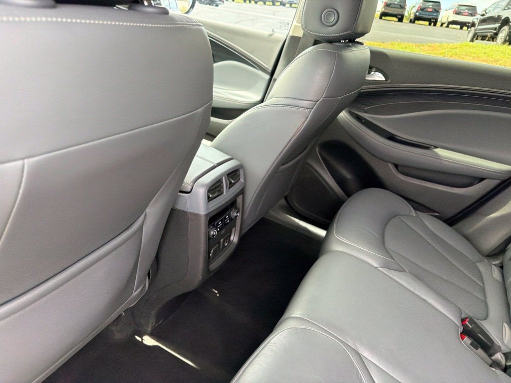 2020 Buick Envision FWD Essence