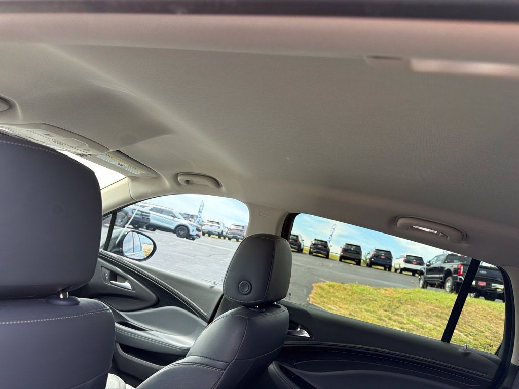 2020 Buick Envision FWD Essence