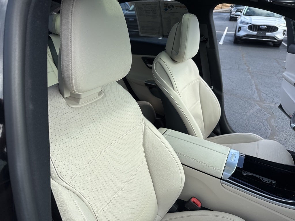 2023 Mercedes-Benz C 300 4MATIC® Sedan