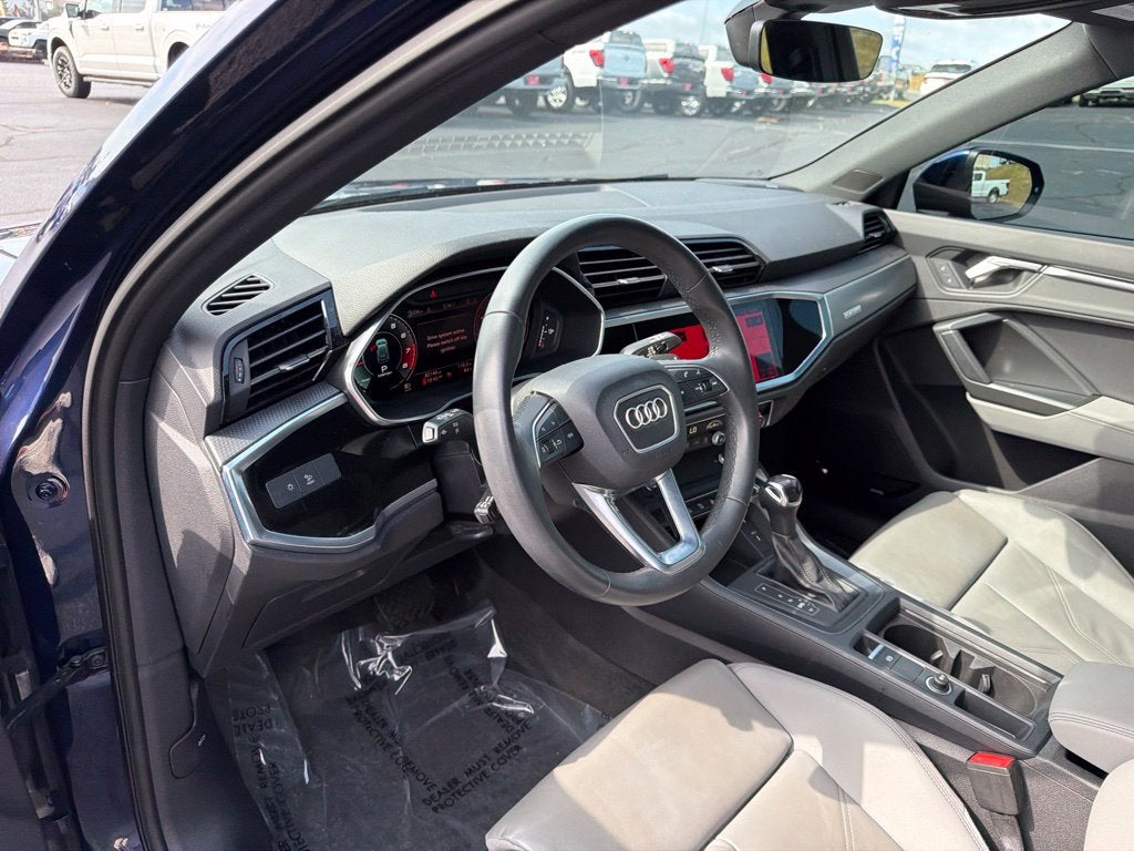 2022 Audi Q3 Premium Plus 45 TFSI S line quattro Tiptronic