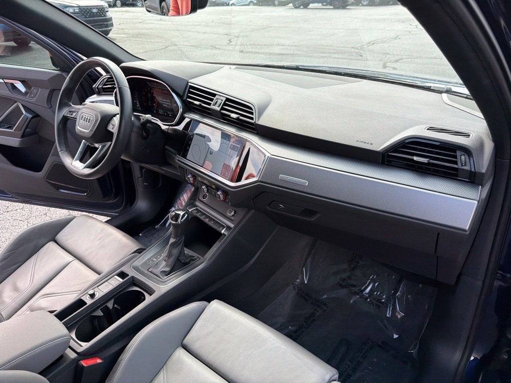2022 Audi Q3 Premium Plus 45 TFSI S line quattro Tiptronic